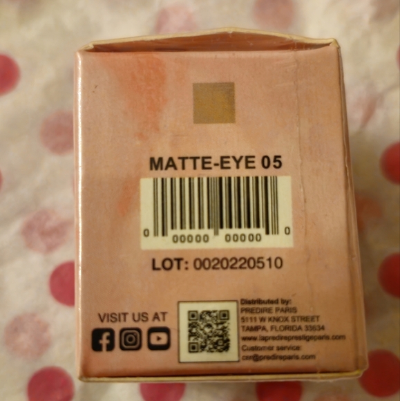 NIB-Eyeshadow-Predire Day Tripper - Prestige Paris Avenue Matte Eye Shadow #05 - Picture 11 of 11